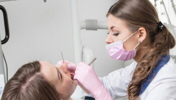 What is the Most Comfortable Denture to Wear? A Guide to Finding the Best Fit